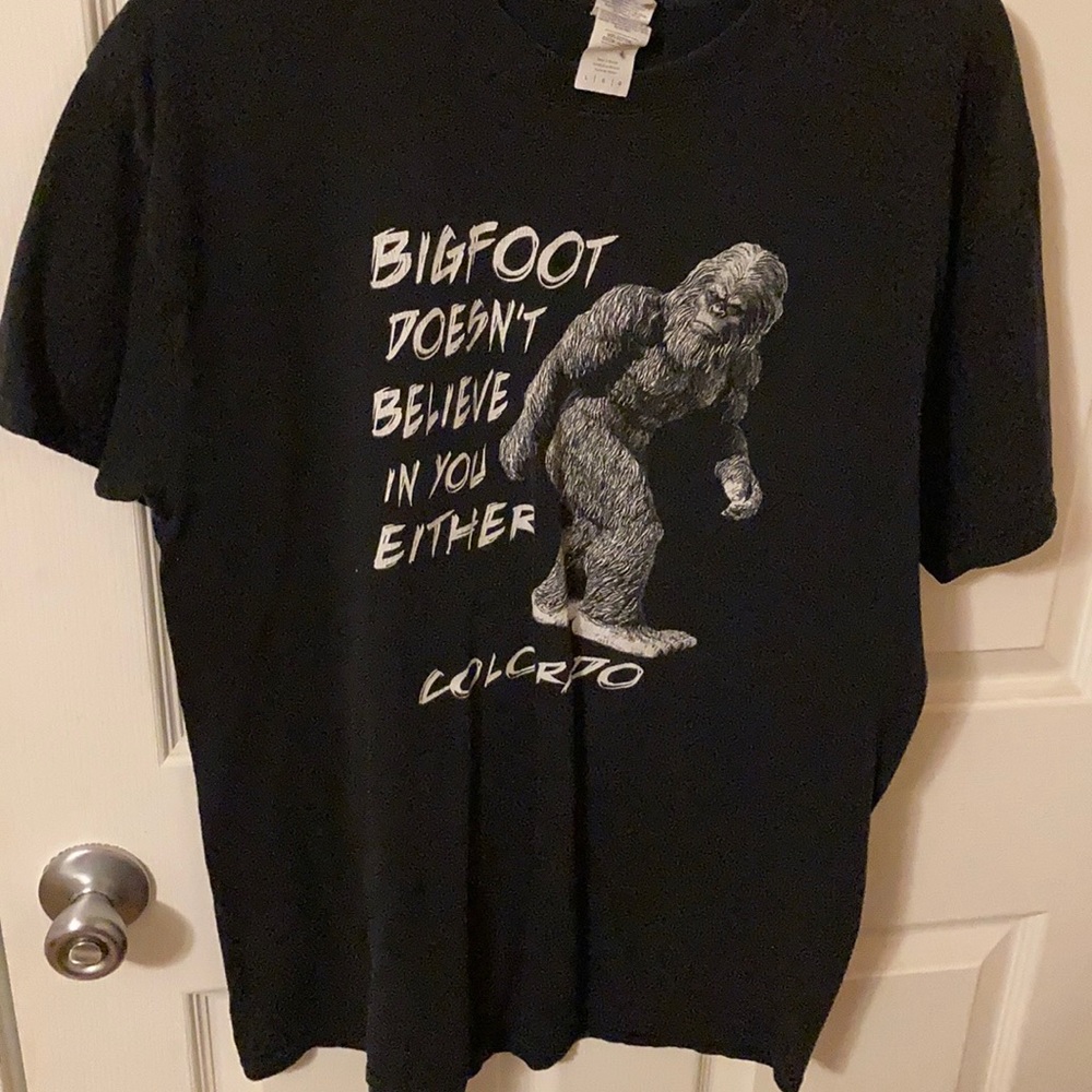 Black Bigfoot tee